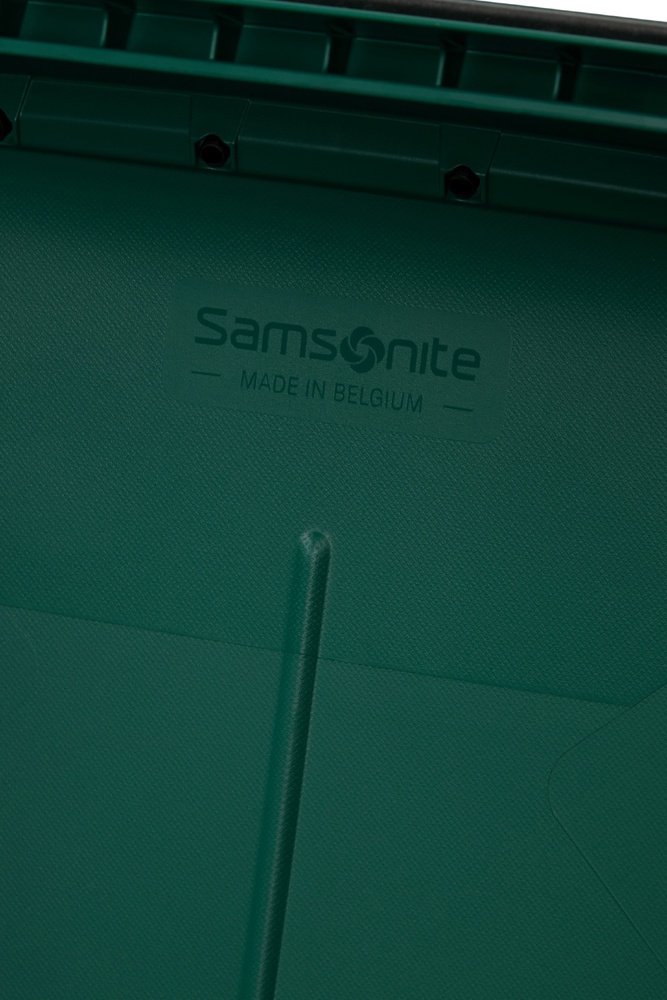 Чемодан Samsonite Essens из полипропилена на 4-х колесах KM0*003;14 Alpine Green (большой)